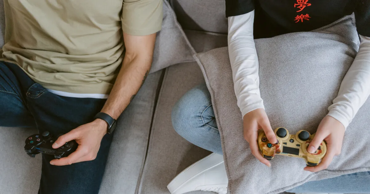 Как понять геймеров? Полезная лексика и подборка видеоигр