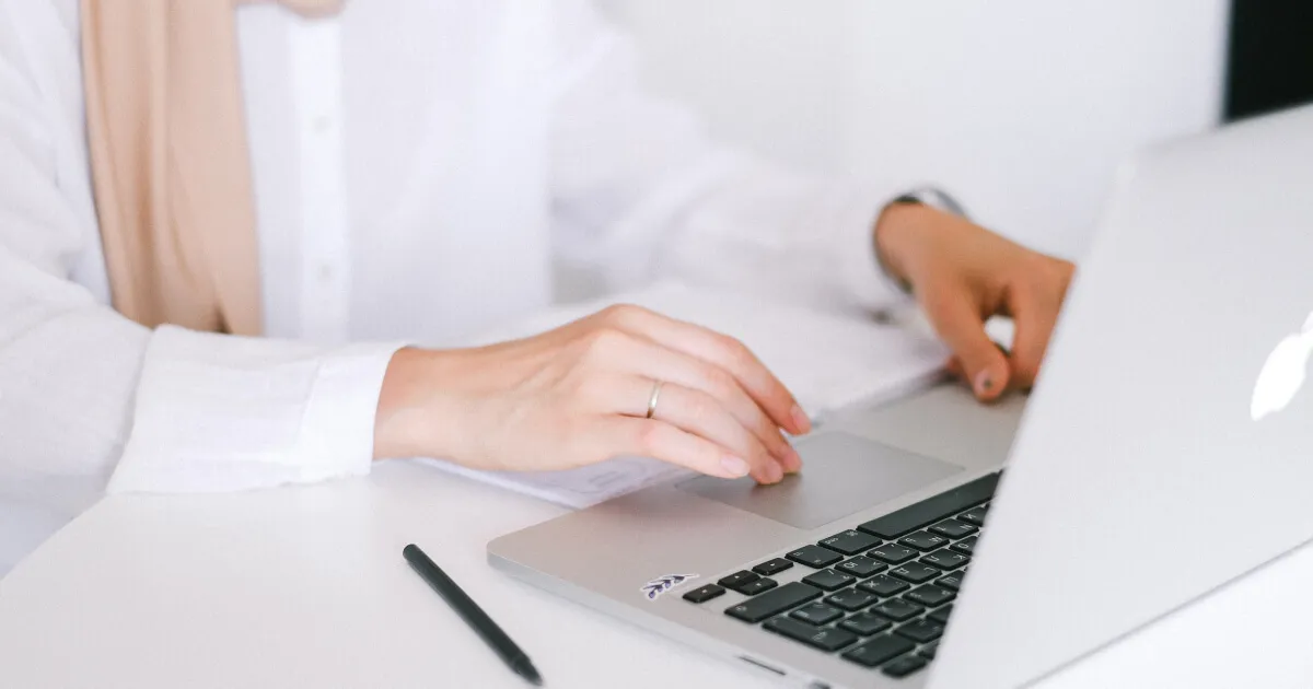 Глаголы, которые могут означать и состояние, и действие