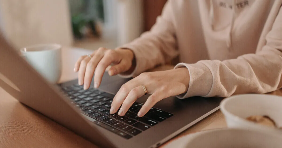 70 полезных выражений, чтобы завершить email на английском