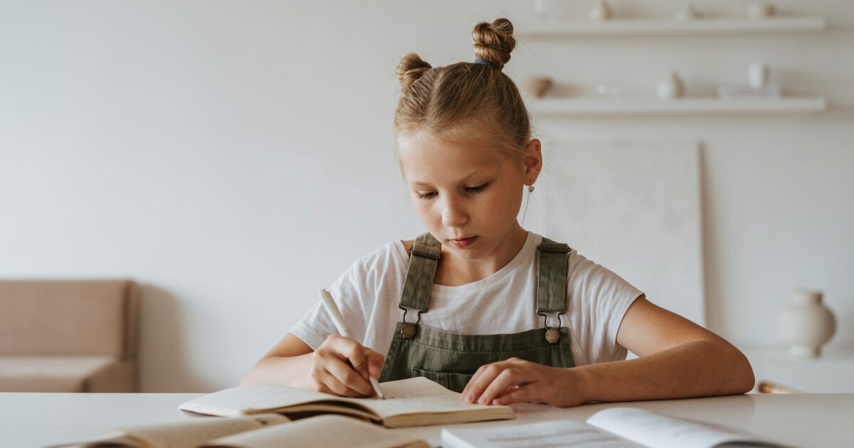 3 формы «to write»: подробно изучаем неправильный глагол