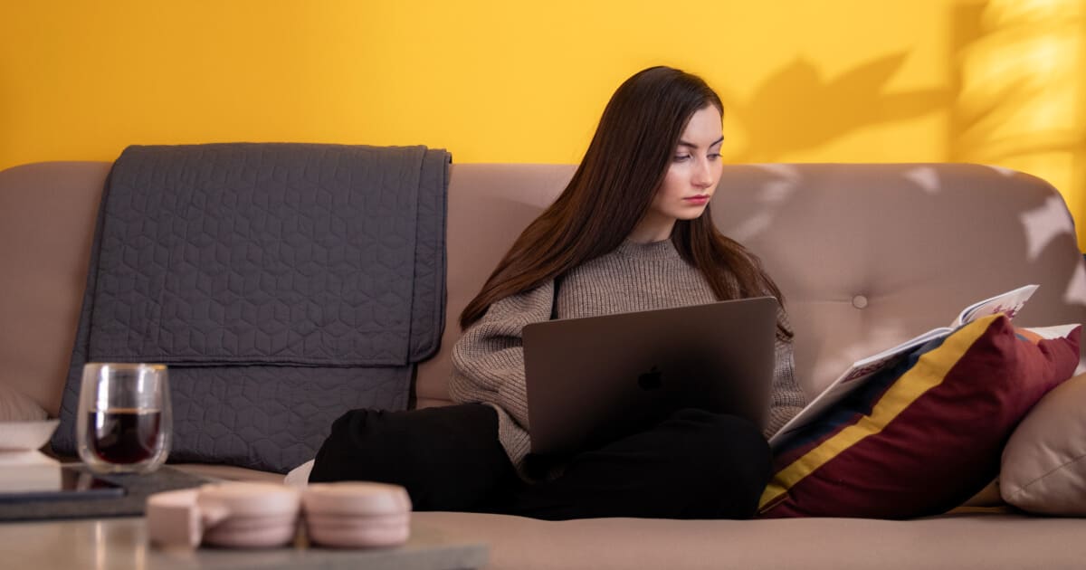 Модальные глаголы can и could: выражаем оттенки эмоций и показываем контексты