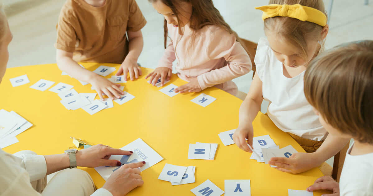 Английский алфавит от A до Z: из чего состоит и как его запомнить, Cambridge.ua