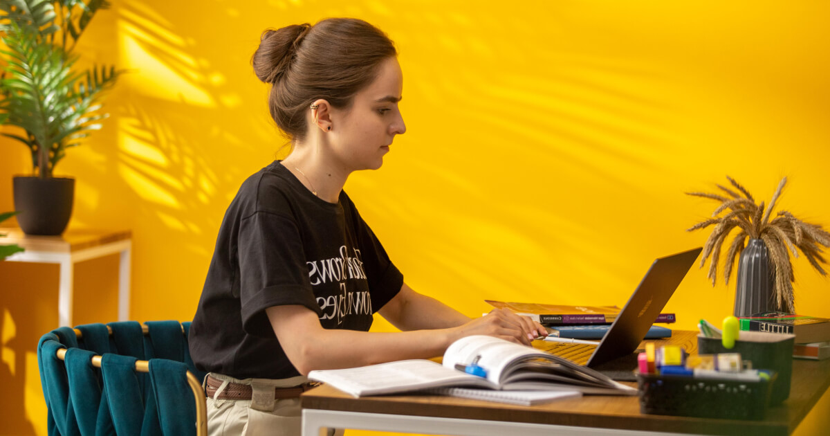 Обновление видеокурса Cambridge.ua_ новые функции, партнерство с ДТЭК и свежие уроки для всех уровней (1)