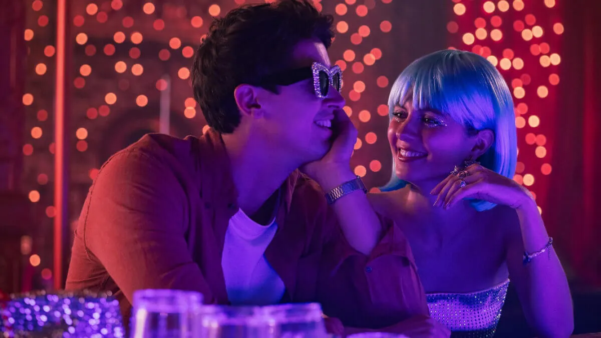 Фільм People We Meet on Vacation (2026)