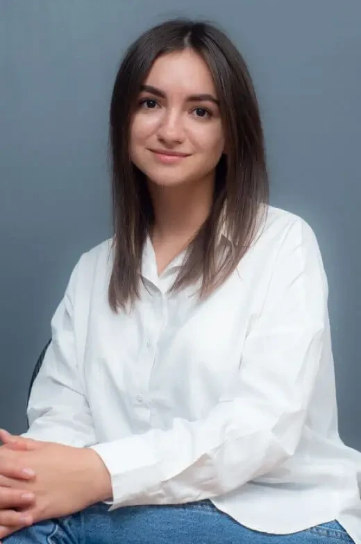 Викладач Вікторія Денисенко