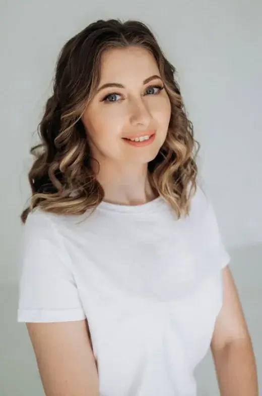 Преподаватель Дарья Железняк