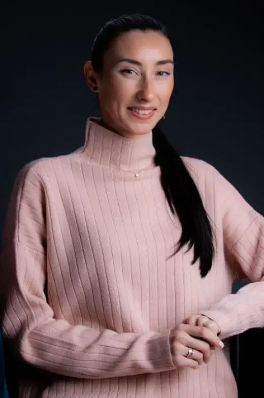 Преподаватель Юлия Волкова