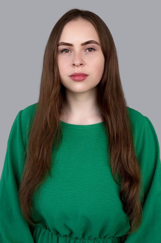 Преподаватель Вероника Абросимова